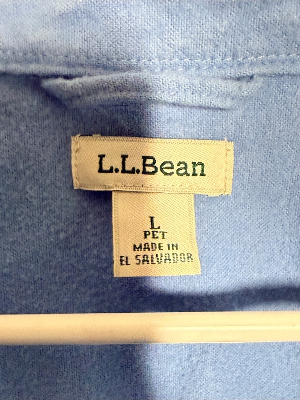 L.L. Bean Blue Button Down Flannel Shirt Size Large - Picture 2 of 3